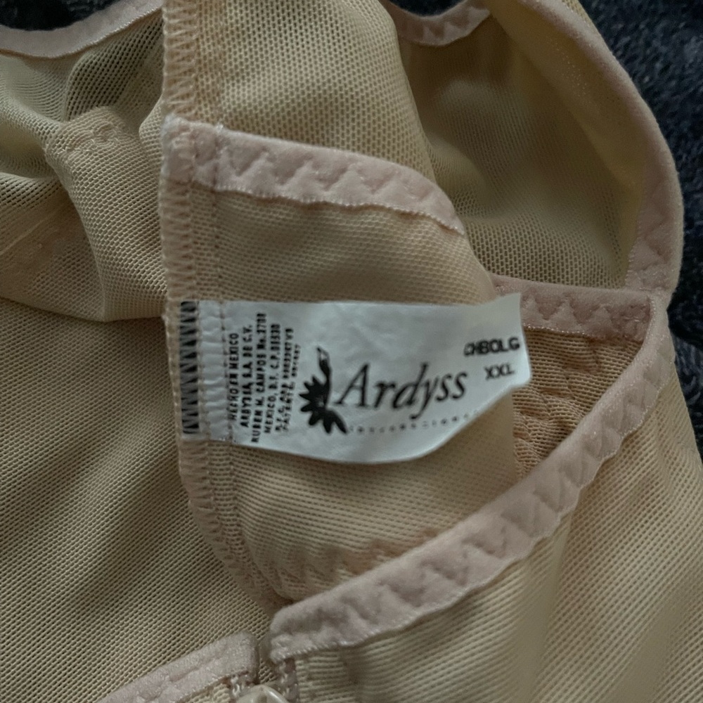 Body shaper - Picture 3 of 6